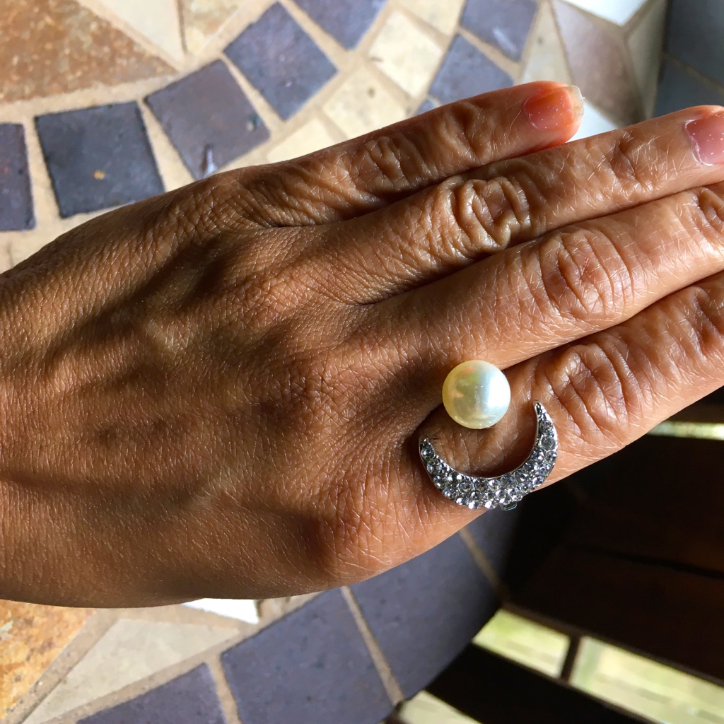 Fashion Simple Moon Simulated Pearl Adjustable Open Ring Silver Tone 35$